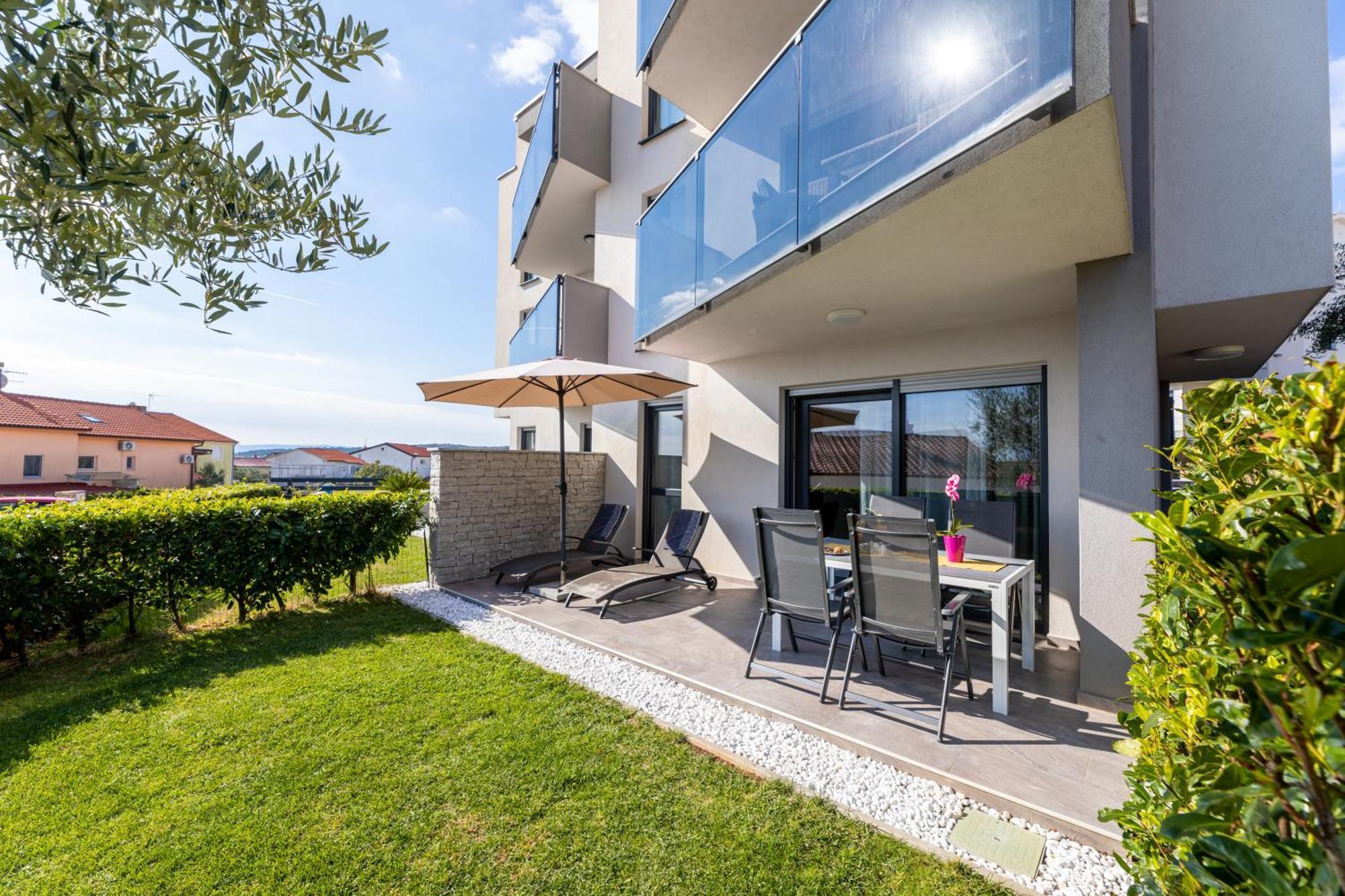 קרק Apartment Elegance מראה חיצוני תמונה