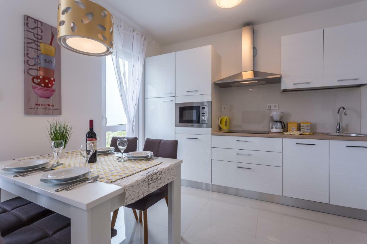 קרק Apartment Elegance מראה חיצוני תמונה